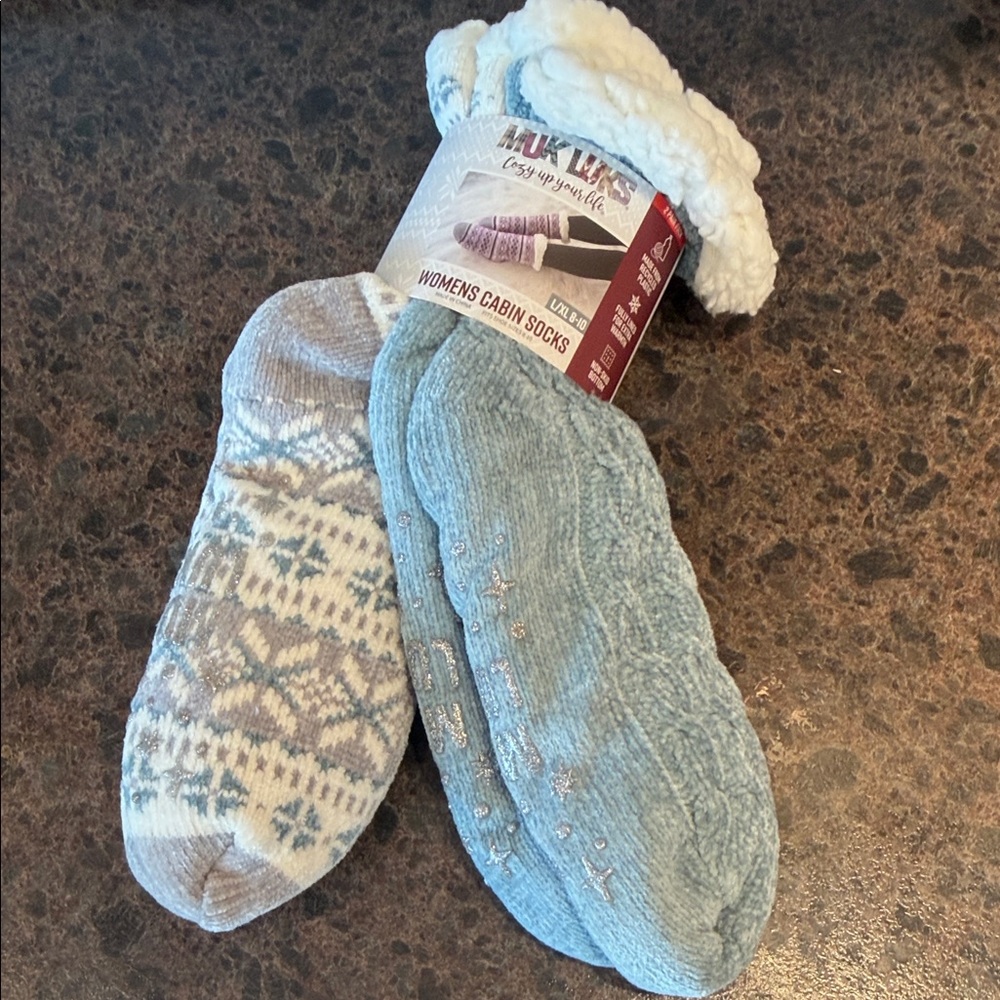 Muk Luks Women's Cabin Socks - Blue and Tan